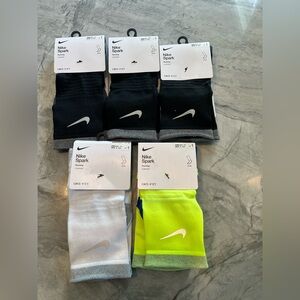 NWT! BUNDLE! Nike Spark Dri-Fit Cushioned Running Socks!